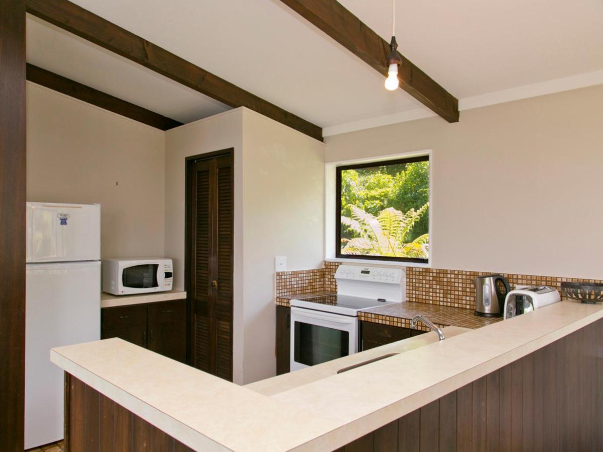 Acacia View At No 3 - Acacia Bay Holiday Home Taupo Ngoại thất bức ảnh