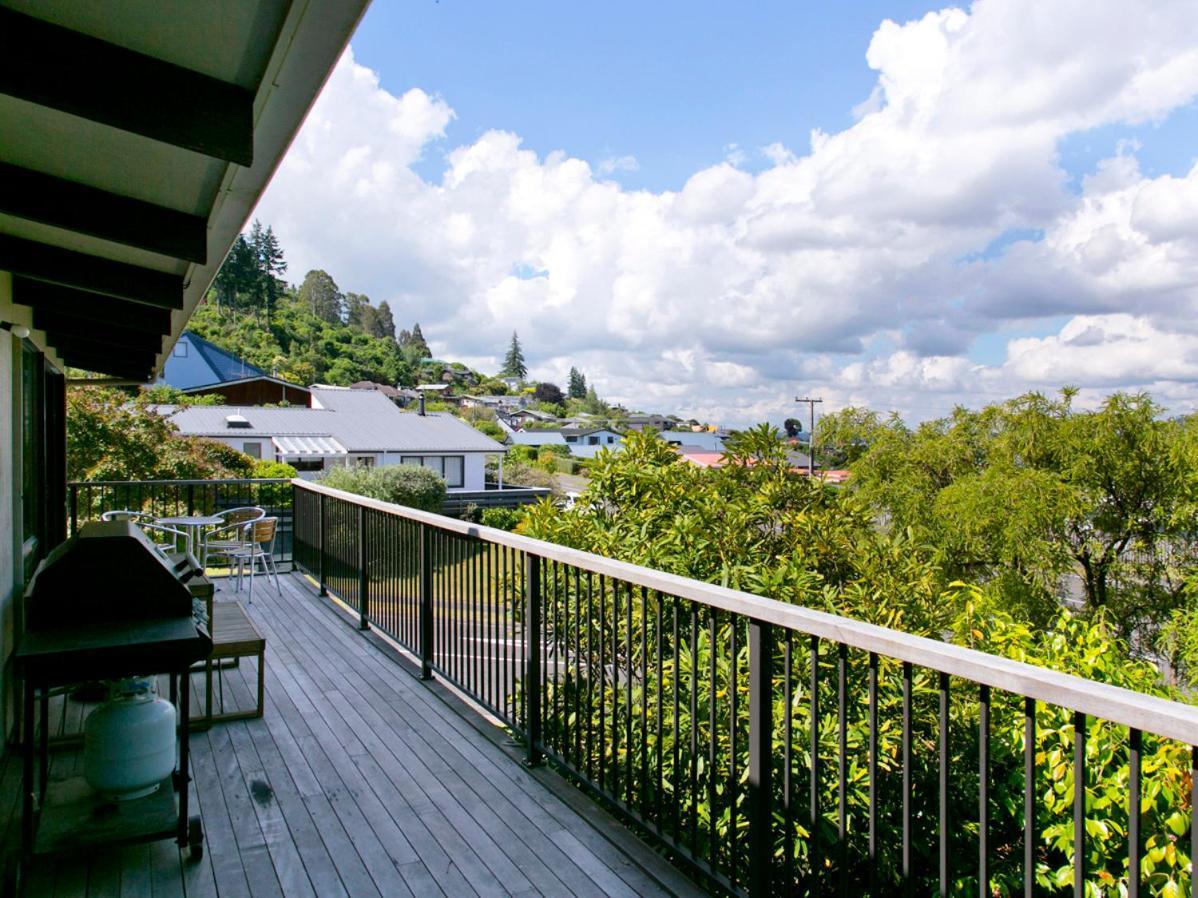 Acacia View At No 3 - Acacia Bay Holiday Home Taupo Ngoại thất bức ảnh