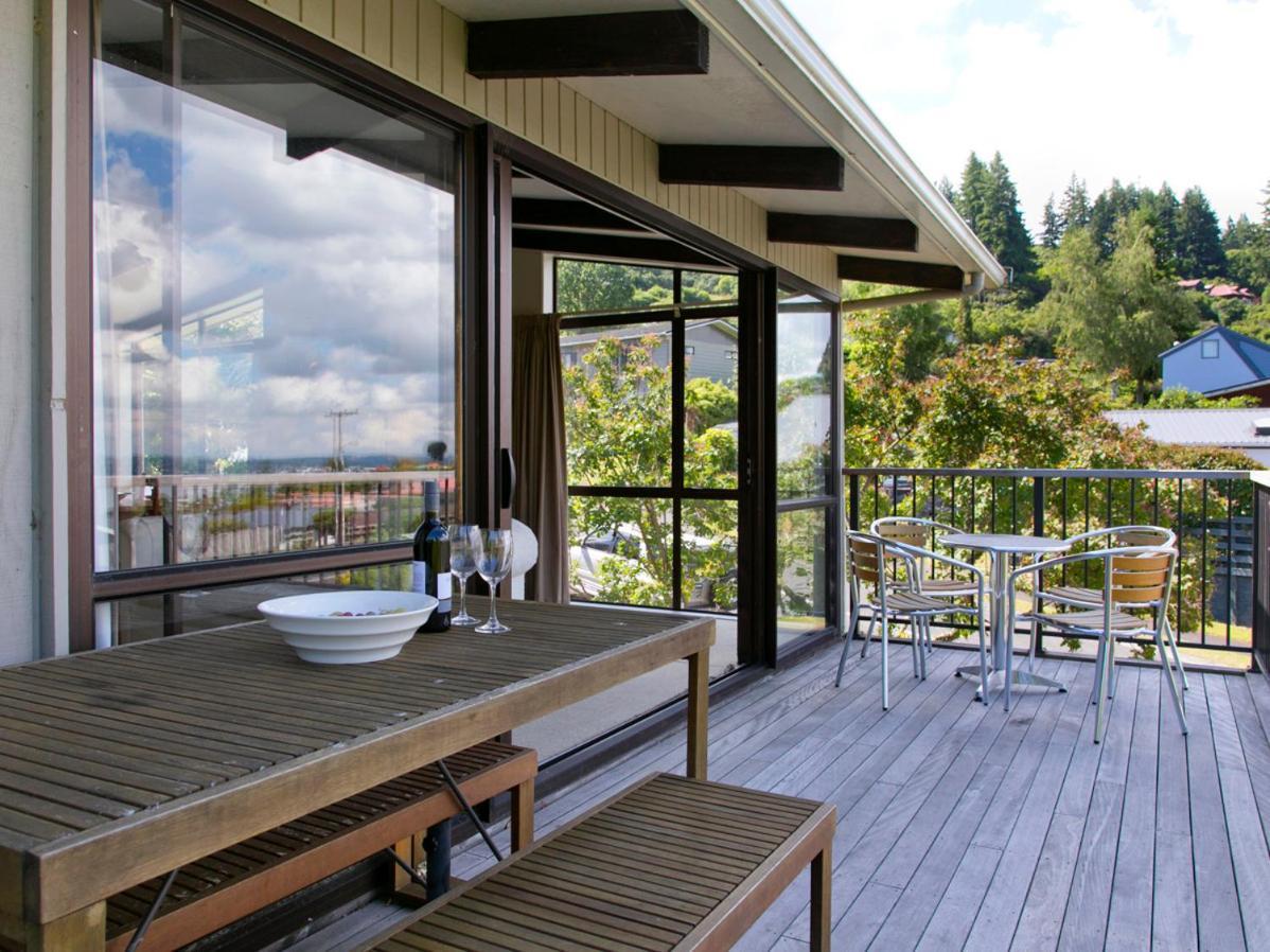 Acacia View At No 3 - Acacia Bay Holiday Home Taupo Ngoại thất bức ảnh